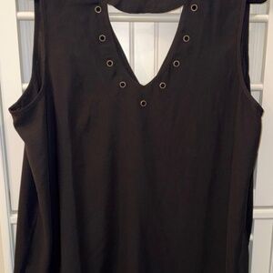 Born Famous Womens Plus 1X Sleeveless Baby Doll Top Sexy Tie Neck Grommets NWOT